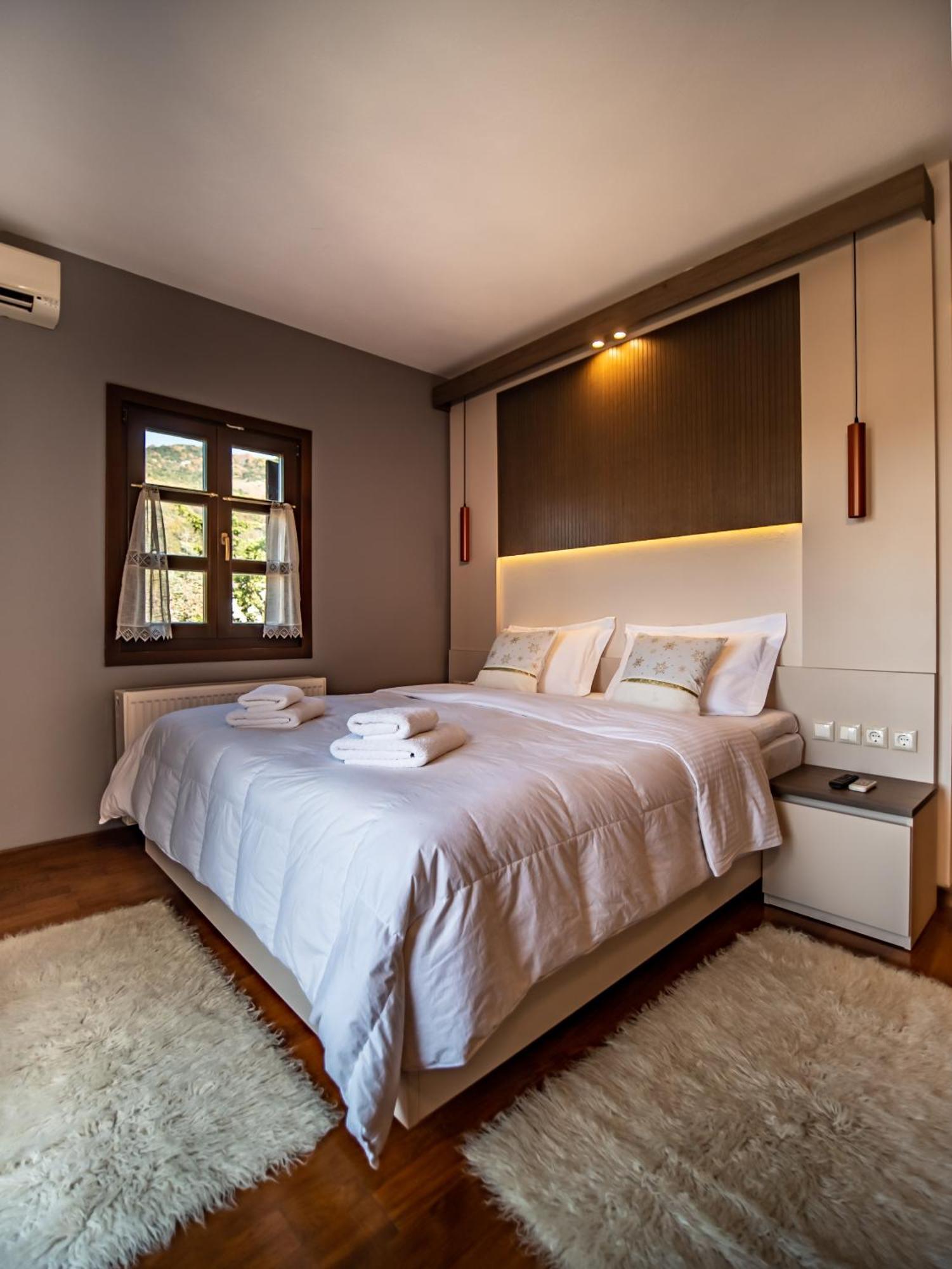 Erofili Hotel & Suites Portariá Exteriör bild